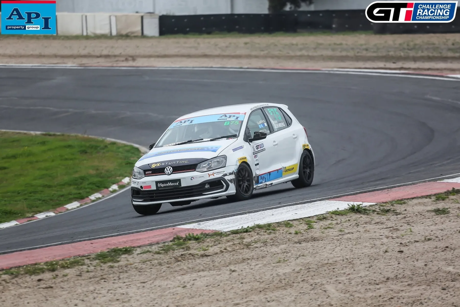 DVE-prepared GTI race car cornering at Killarney Raceway